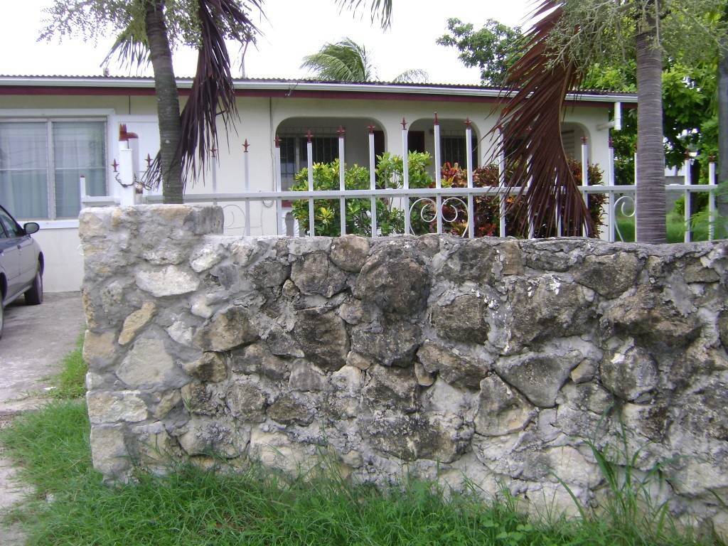 Single Family Homes for Sale at 122 Strawberry Hill QU St Croix, Virgin Islands 00820 United States Virgin Islands