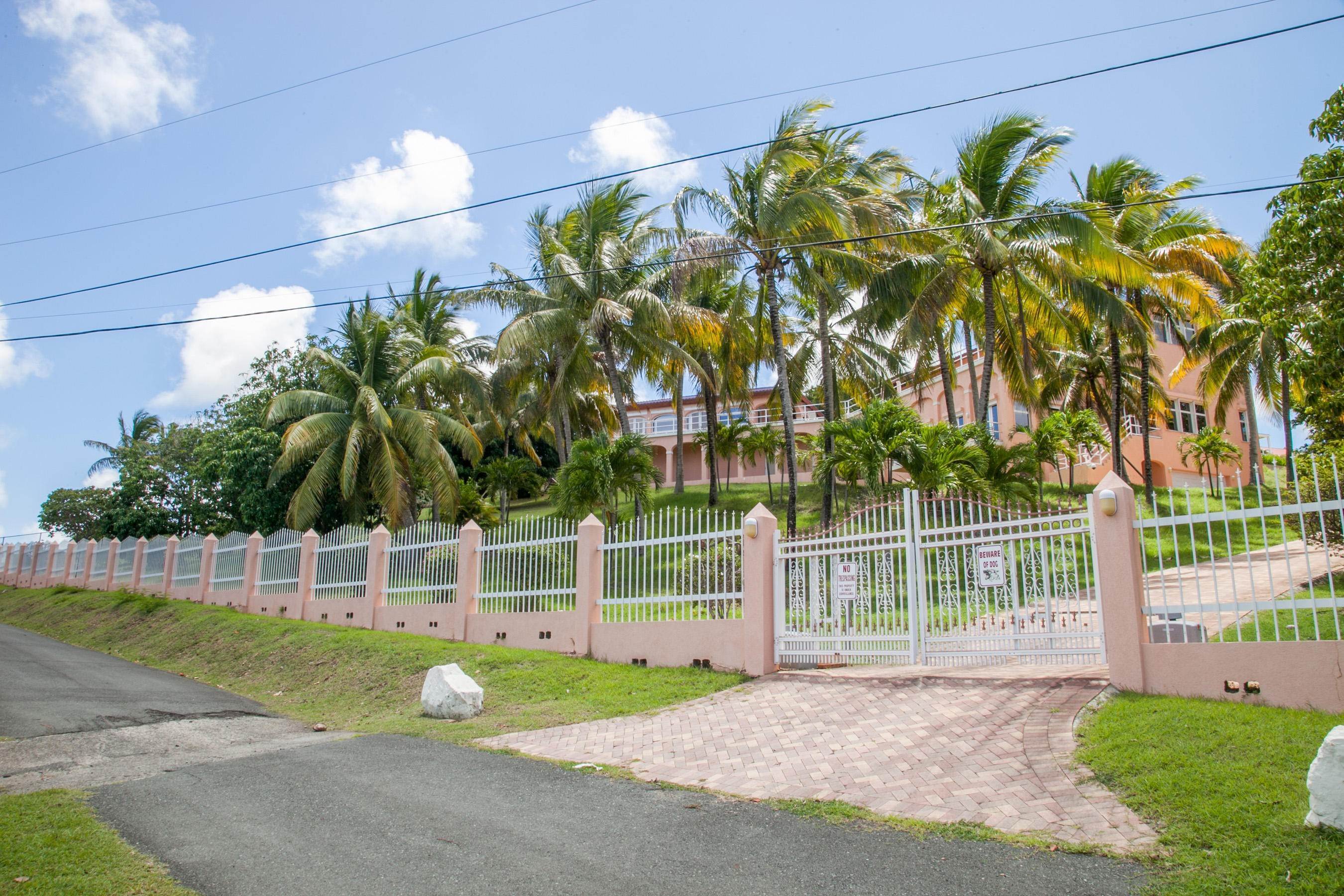 28. Single Family Homes for Sale at 20,21,22 Southgate Farm EA St Croix, Virgin Islands 00820 United States Virgin Islands