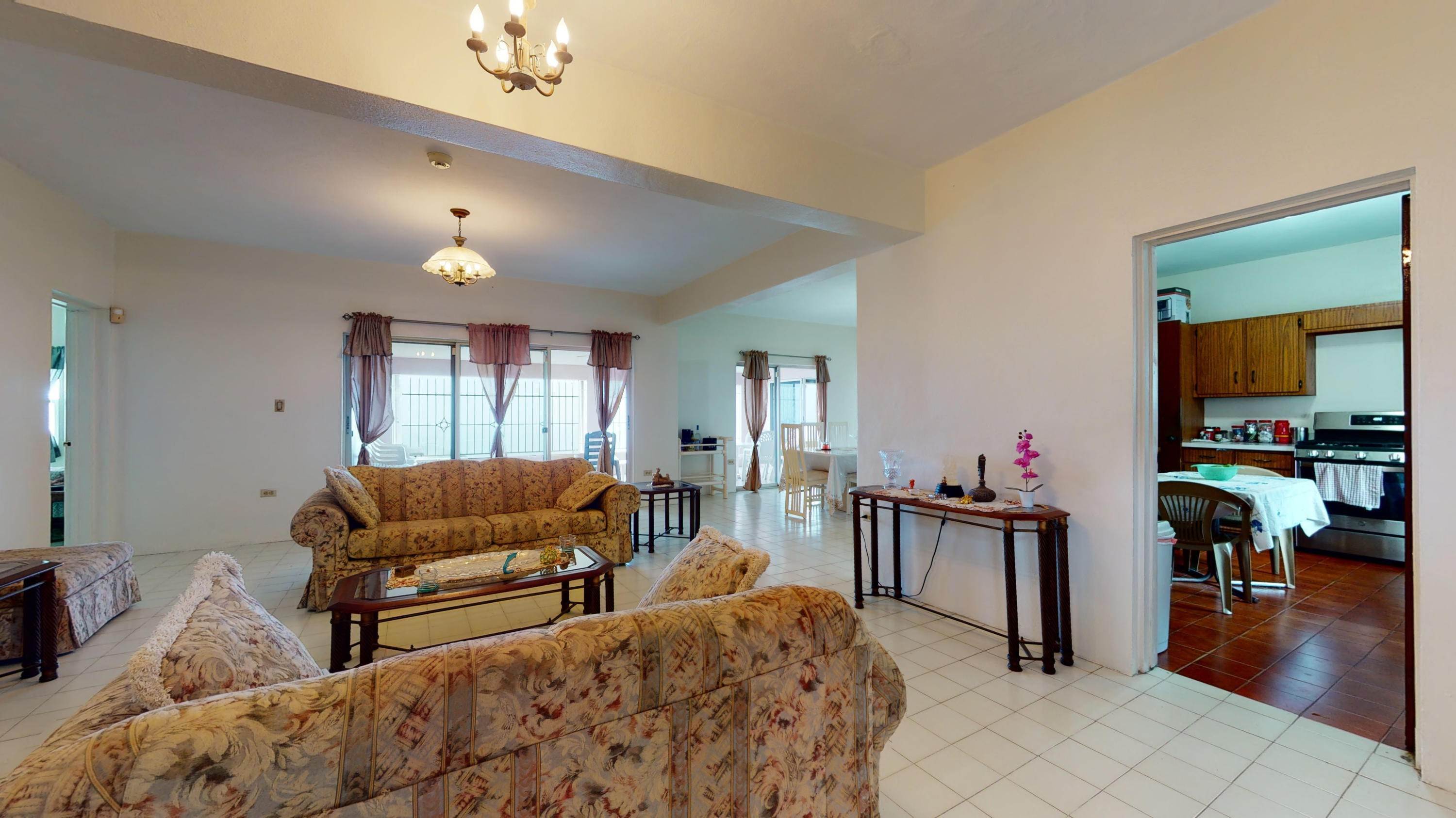 10. Multi-Family Homes for Sale at 1 7A Contant SS St Thomas, Virgin Islands 00802 United States Virgin Islands