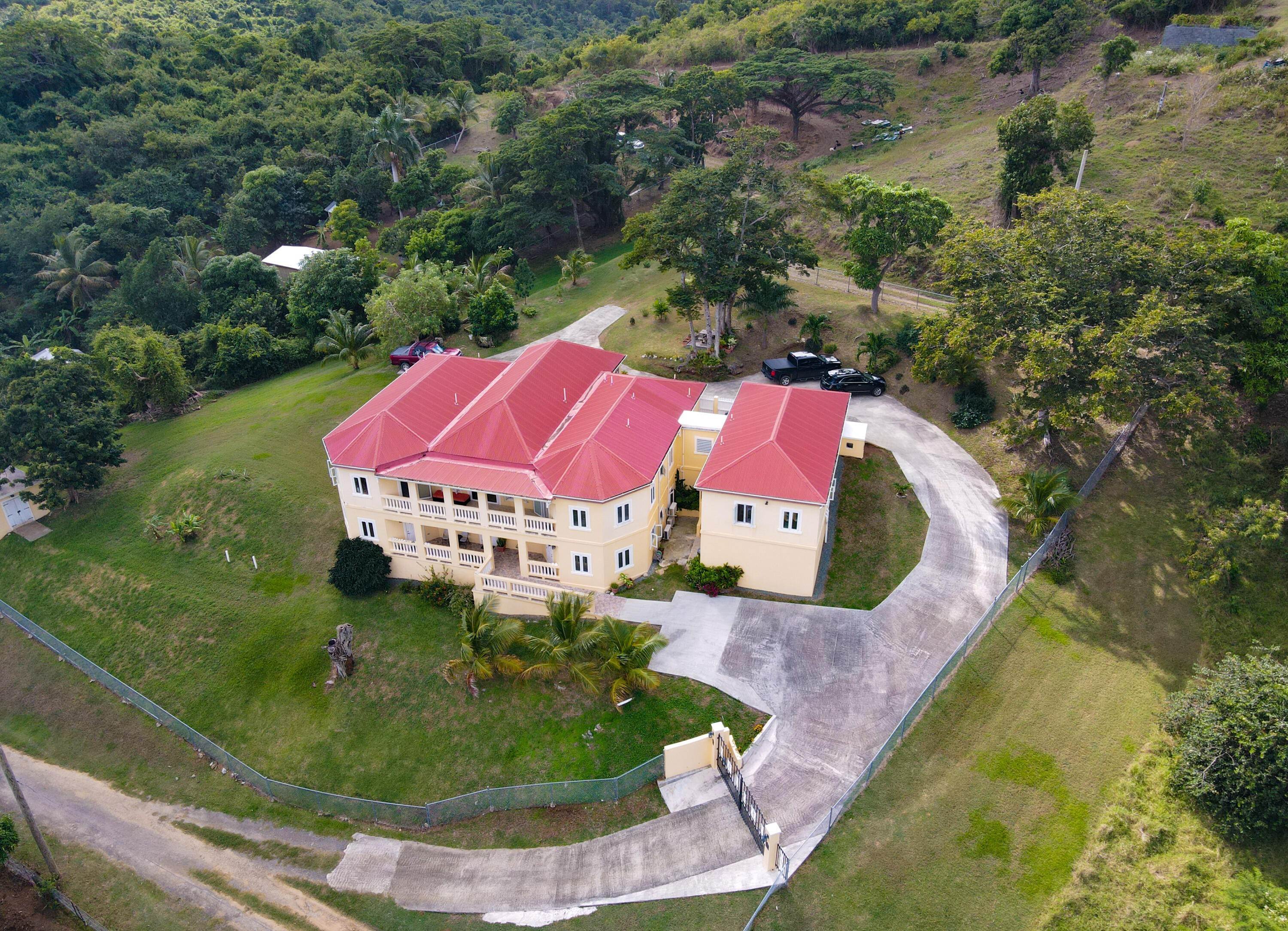 2. Multi-Family Homes for Sale at 10 B Two Friends PR St Croix, Virgin Islands 00850 United States Virgin Islands