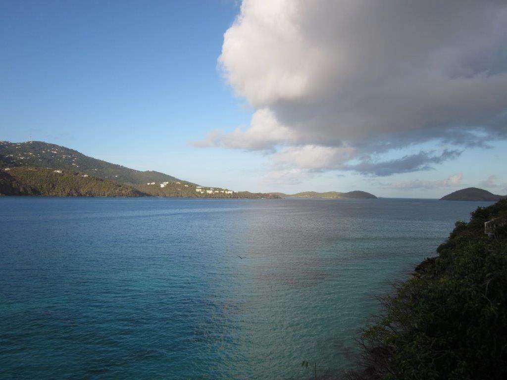 18. Multi-Family Homes for Sale at 9-1-4 Peterborg GNS St Thomas, Virgin Islands 00802 United States Virgin Islands