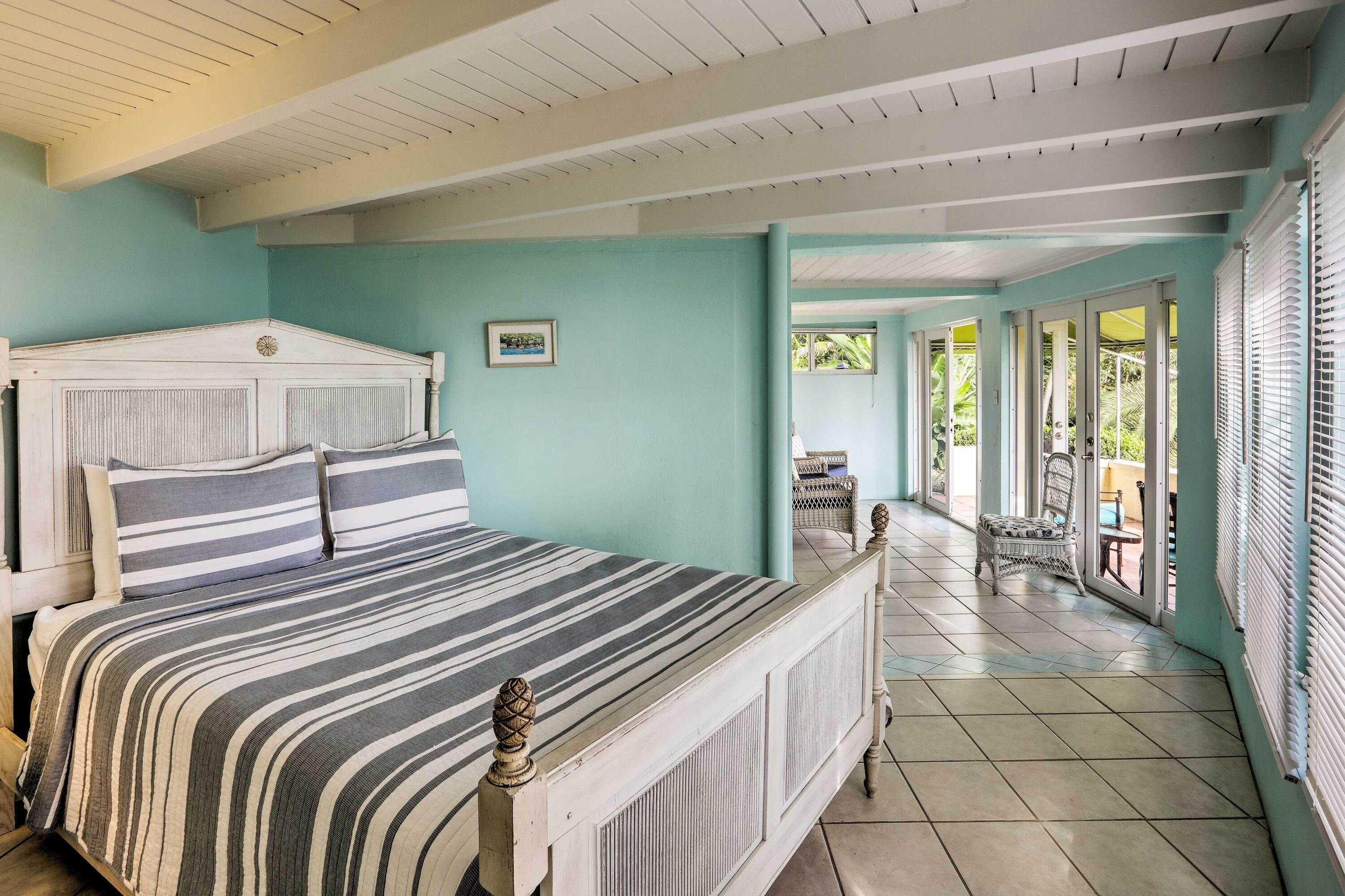 22. Multi-Family Homes for Sale at 14 REM 24F Mafolie GNS St Thomas, Virgin Islands 00802 United States Virgin Islands